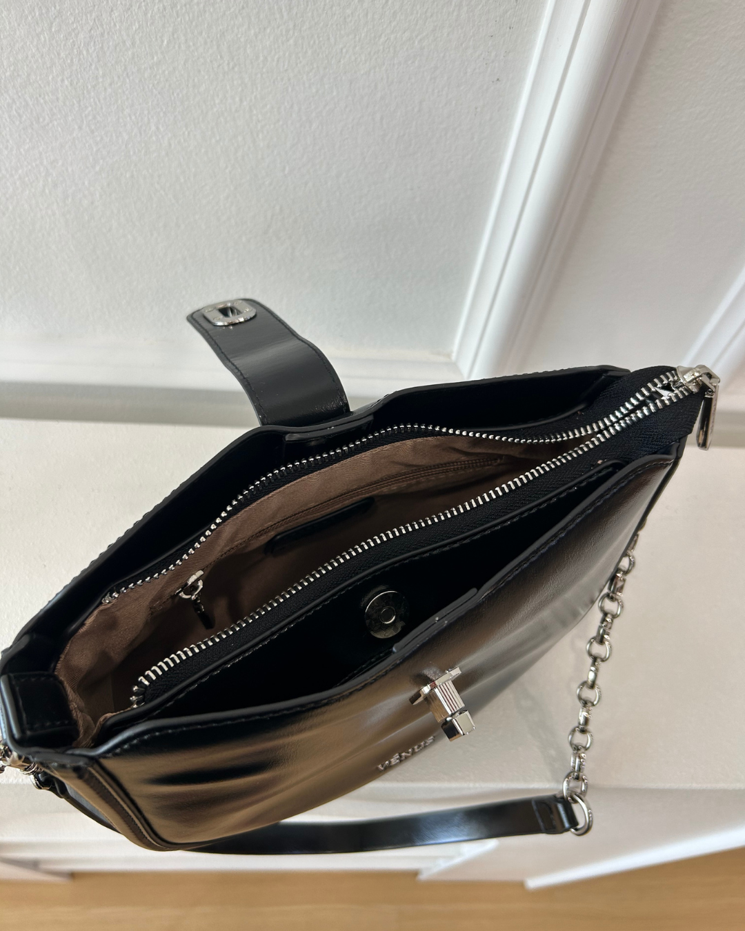 Estelle Shoulder Bag - Black