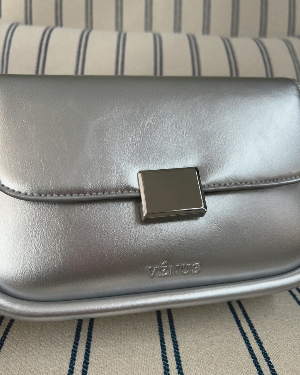 Harlow Crossbody Bag - Silver