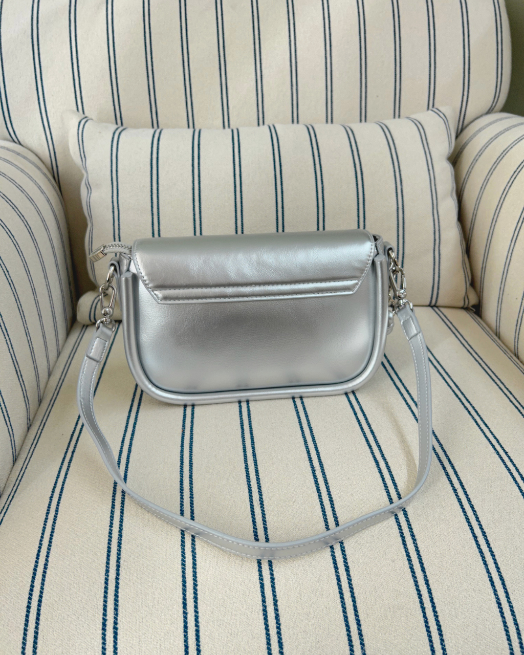 Harlow Crossbody Bag - Silver