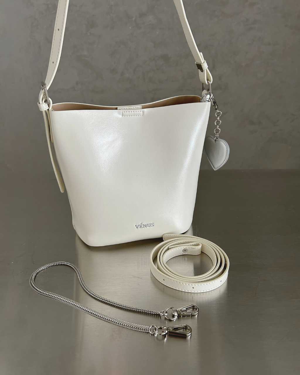 Lainey Bucket Bag - White