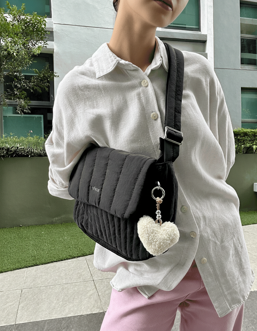 V'Puff Sling Bag - Black